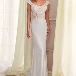 Wedding dress by Mon Cheri “Enchanted”